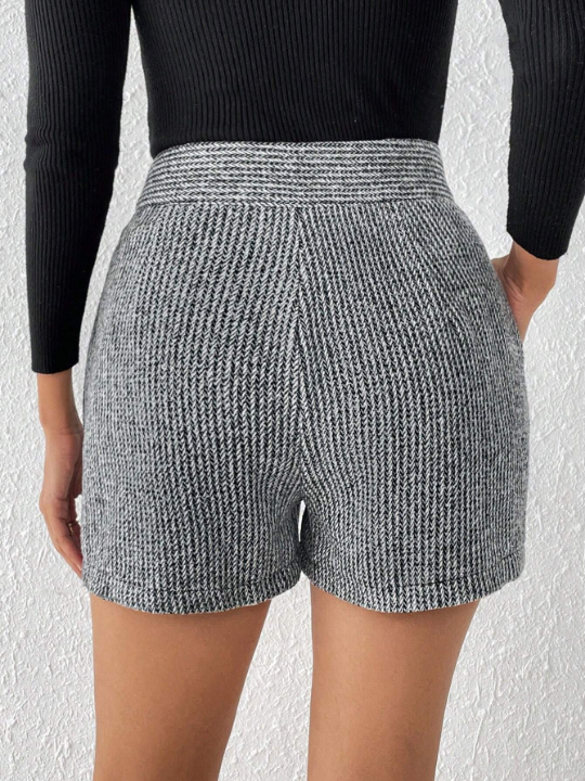 Priv High-waist Shorts With Slanted Pockets