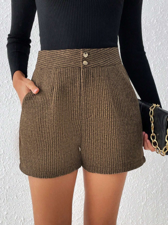 Priv High Waist Shorts With Slanted Pockets