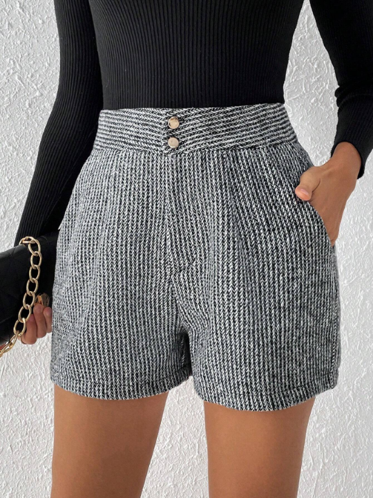 Priv High-waist Shorts With Slanted Pockets