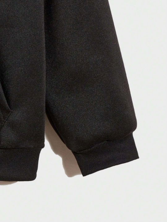 Manfinity Basics Men's Loose-Fit Solid Color Sweatshirt With Drawstring Hood