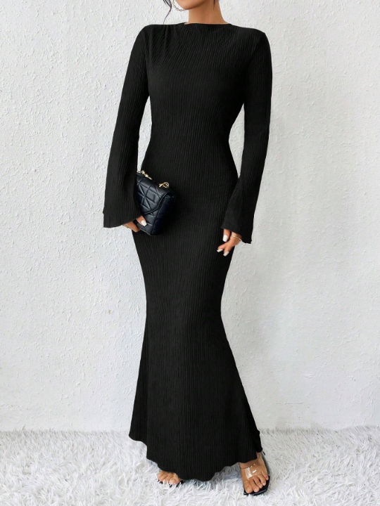 Priv Solid Color Trumpet Sleeve Mermaid Dress