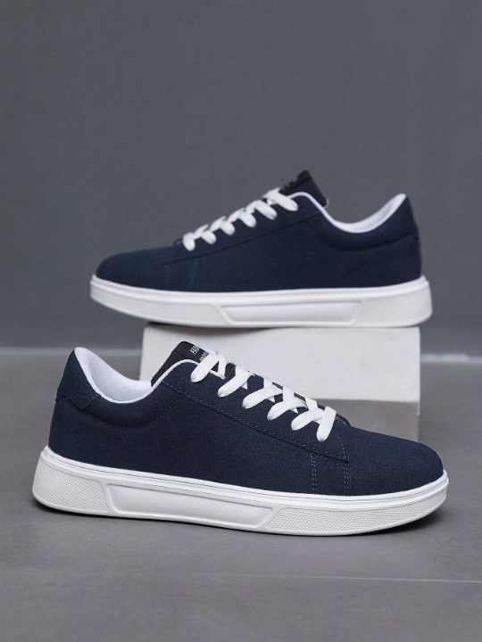 Men's Monochrome Front-Lace Sports Skateboard Shoes, Chic Minimalist Design With Round Toe, Thick Sole & Height Increasing Detail