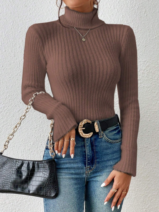 Frenchy Solid Color Turtleneck Sweater