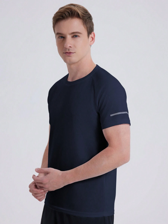 Men's Leisure Training Outdoor Quick-Drying Short Sleeve T-Shirt For Running With High Elasticity Gym Clothes Men Basic T Shirt