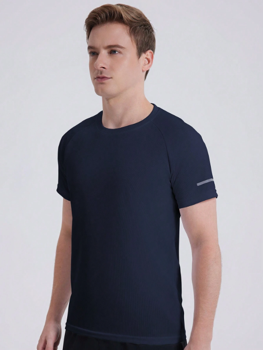 Men's Leisure Training Outdoor Quick-Drying Short Sleeve T-Shirt For Running With High Elasticity Gym Clothes Men Basic T Shirt