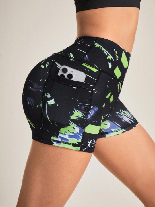 High Stretch Splatter Printed Sports Shorts With Phone Pocket