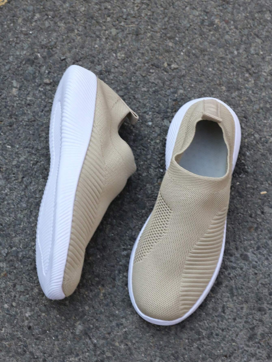 Spring & Autumn Fashionable Casual Plus Size Lightweight Breathable Slip-On Women's Running Shoes