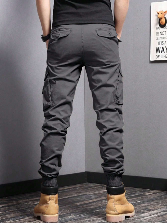 Manfinity EMRG Men's Pleated Cargo Pants
