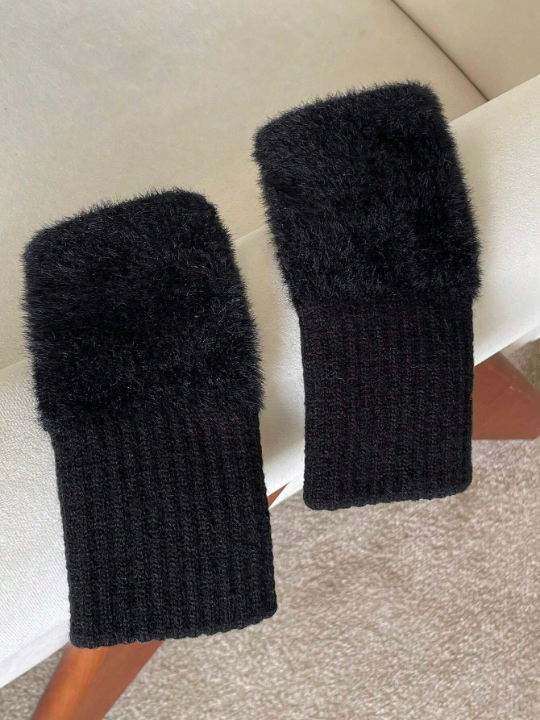 DAZY Black Regular Knit Gloves