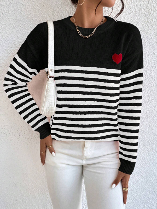 Essnce Heart Pattern Striped Sweater