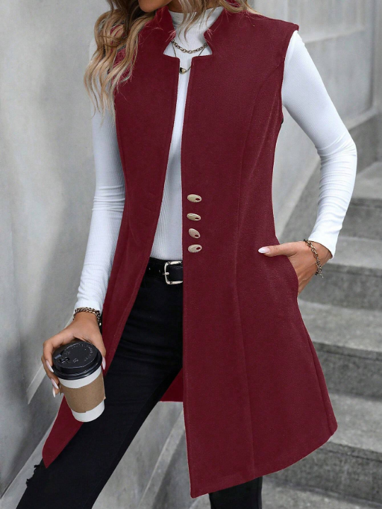 Sleeveless Overcoat With Side Pockets