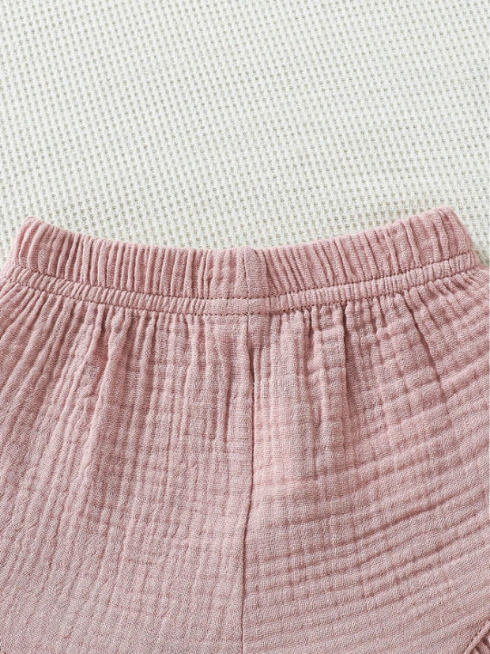 Three-Piece Set Of Ruffled Shorts For Baby Girls