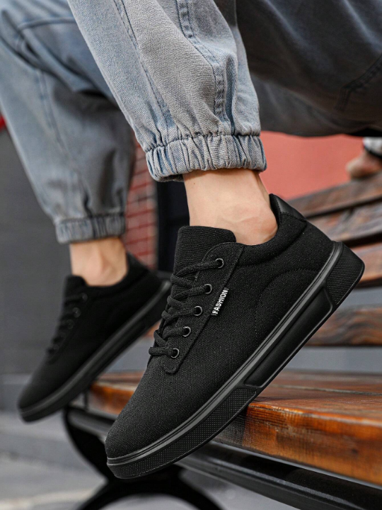 Men's Lace-Up Front Fashionable Versatile Casual Shoes, Classic All-Black Lightweight Comfortable Sneakers With Minimalist Style And Solid Color For Running