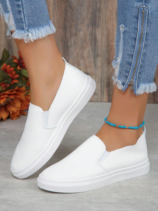 Women's Fashionable Comfortable White Round Toe Slip-On Flat Casual Sports Shoes