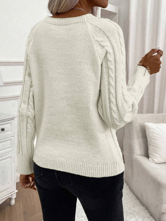 LUNE Round Neck Button Detail Raglan Sleeve Sweater