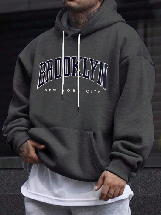 Manfinity EMRG Oversized Men's Hooded Sweatshirt With Letter Print