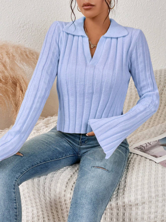 Essnce V-Neck Bell Sleeve Pullover Sweater