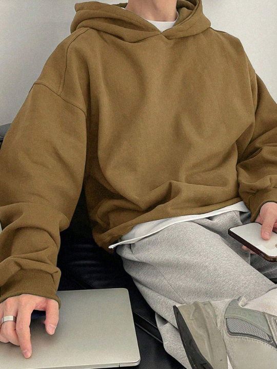 DAZY Men's Solid Color Hooded Casual Sweatshirt