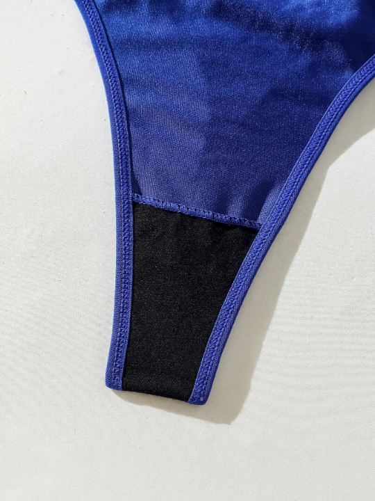 Solid Cut Out Garter Lingerie Set With 1pair Stocking