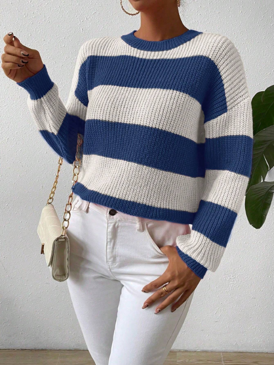 Essnce Contrasting Stripe Long Sleeve Pullover Sweater