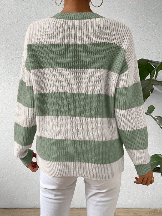 Essnce Color-Block Striped Long Sleeve Pullover Sweater