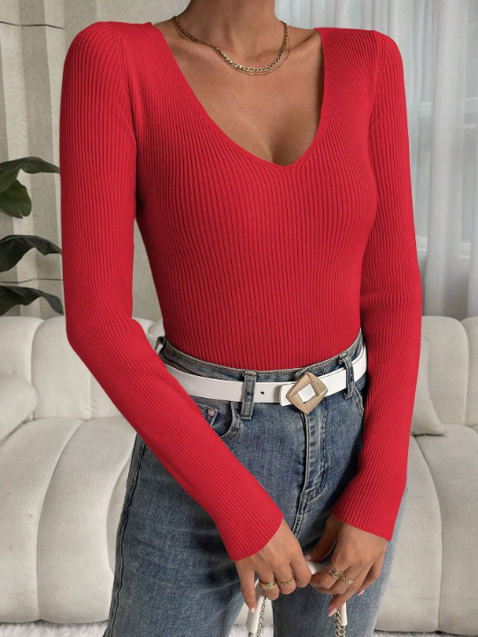 Essnce Women's Solid Color Ribbed Knitted Slim Fit Sweater