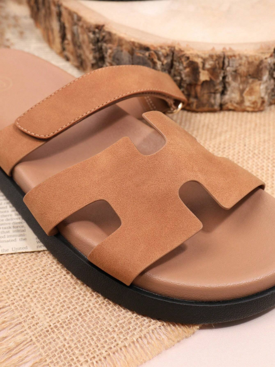 Women's Flat Sandals