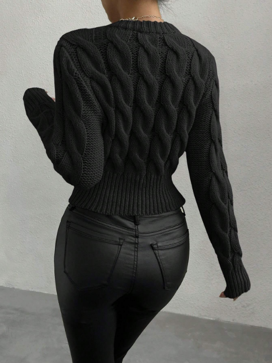 Essnce Solid Cable Knit Sweater