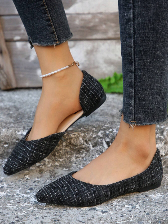 New Fashionable Women's Black Hollow Out Flat Shoes With Pointed Toe, Comfortable And Slip-Resistant For Walking And Strolling