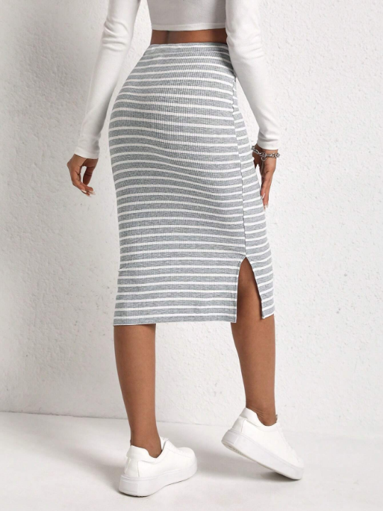 EZwear Women's Striped Knitted Skirt