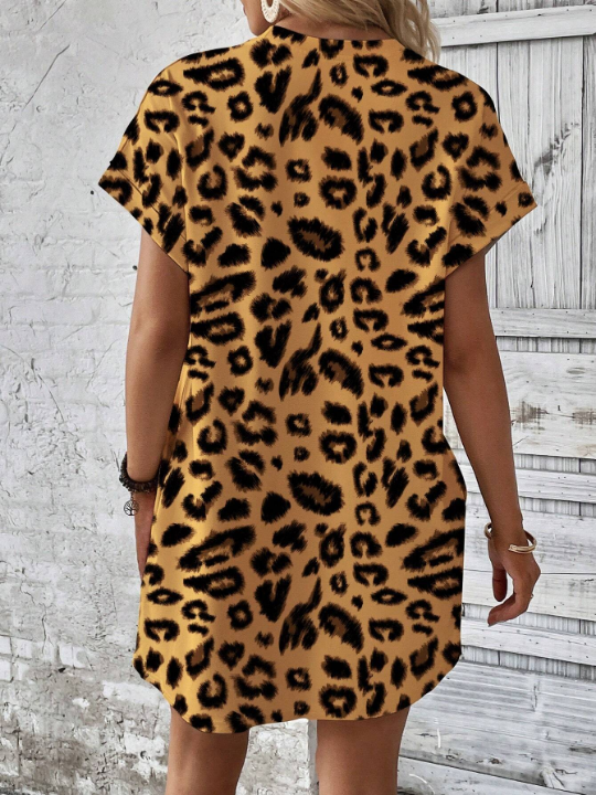 Women'S Leopard Print Round Neck Batwing Short Sleeve Dress