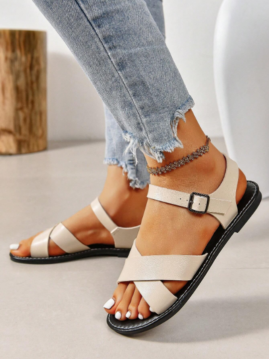 New Arrival Summer Fashionable Women's Flat Fairy Style Sandals With Unique Design, Suitable For Matching Skirts And Dresses