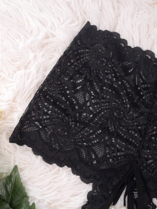 Classic Sexy Crotchless Lace Panty