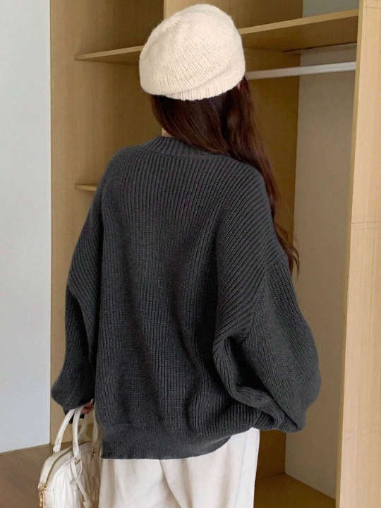 DAZY Women's Drop Shoulder Star Pattern Pullover Sweater