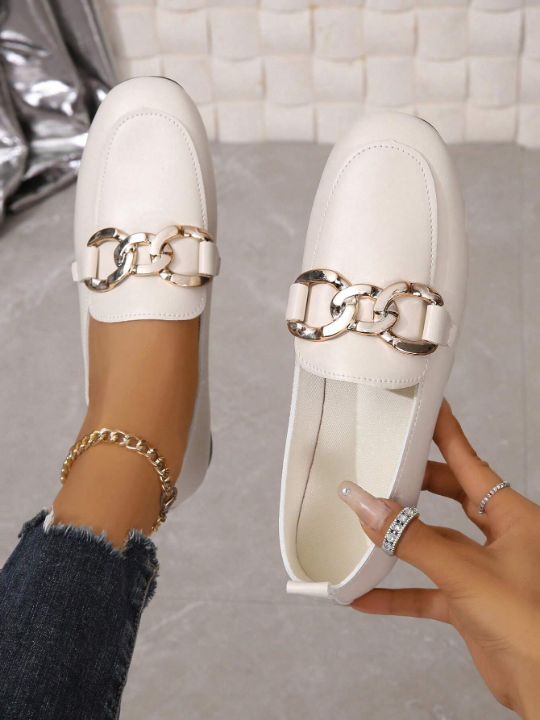 Women's Beige Metal Buckle Fashionable And Versatile Flat Shoes