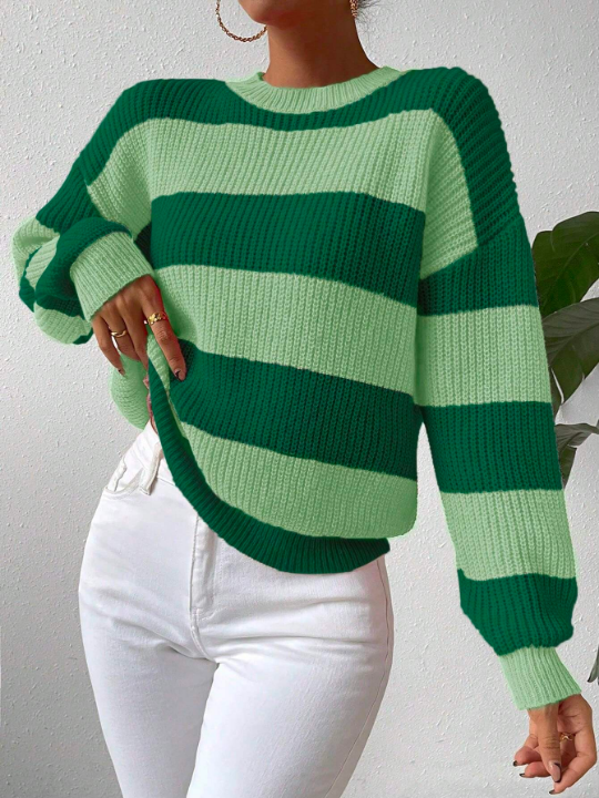 Essnce Women's Oversized Color-Blocked Drop Shoulder Sweater