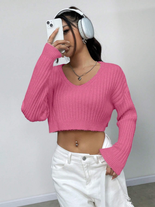 Women's V-Neck Cropped Sweater