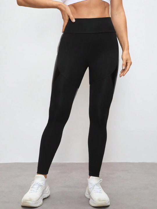 Yoga Trendy Sport Leggings With Bright Pu Material Panels