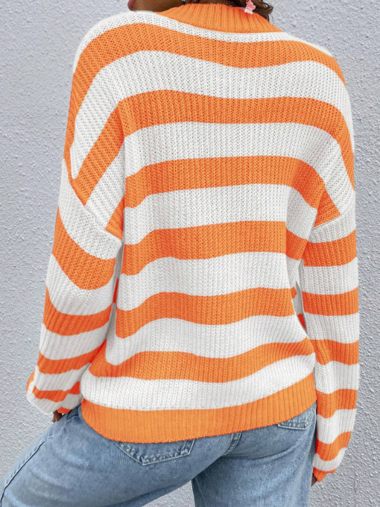 Essnce Women's Round Neck Striped Drop Shoulder Sweater Pullover