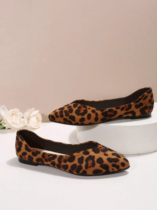 New Arrival Brown Leopard Print Women's Pointed Toe Flat Shoes For Spring And Autumn