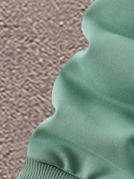 Manfinity Homme Men'S Deer Patterned Half Zip Hoodie With Drawstring Design