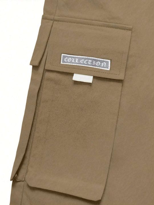 Men Letter Graphic Flap Pocket Drawstring Waist Cargo Pants