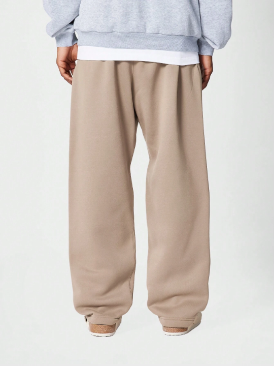 SUMWON Straight Fit Essential Drop Crotch Jogger