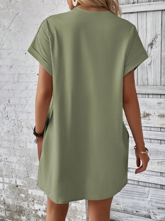 LUNE Loose-Fit Batwing Sleeve Solid Color Round Neck Dress
