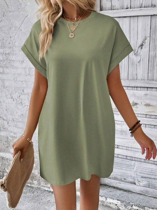 LUNE Loose-Fit Batwing Sleeve Solid Color Round Neck Dress