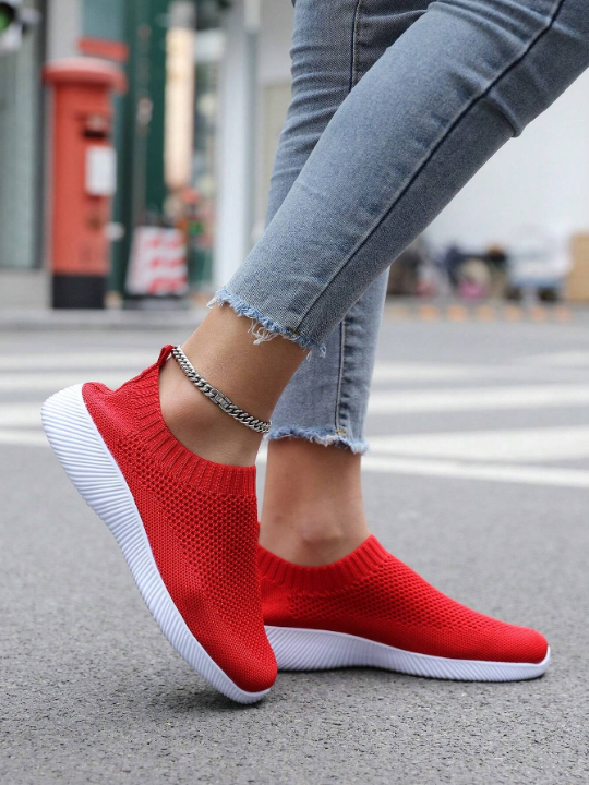 Spring And Autumn Fashionable Lightweight Breathable Slip-On Women's Running Shoes In Red Color