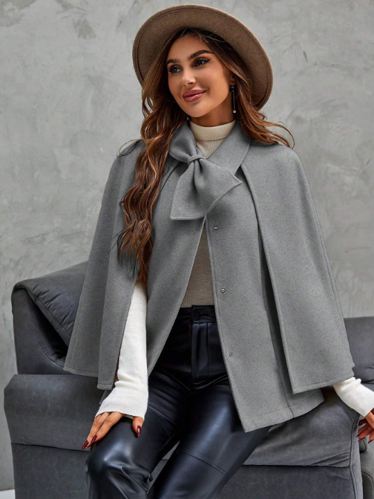 Women's Woolen Cape Coat With Bow Decoration