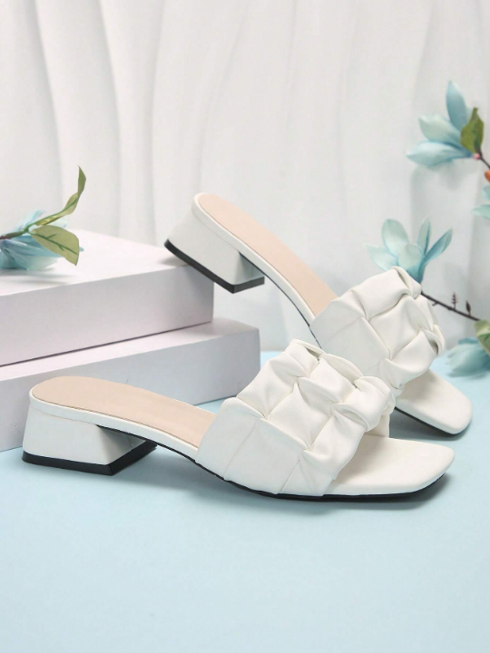 Women's White Chunky Heel Anti-Slip Open Toe Slippers With A Cross Strap For Summer/Fall, Casual And Minimalist Style