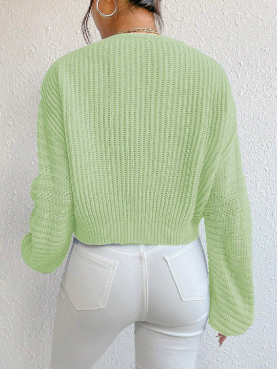 Essnce Solid Color Drop Shoulder Cropped Sweater