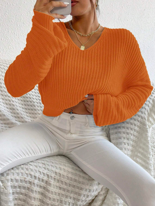 Essnce Solid Color Dropped Shoulder Loose Cropped Sweater